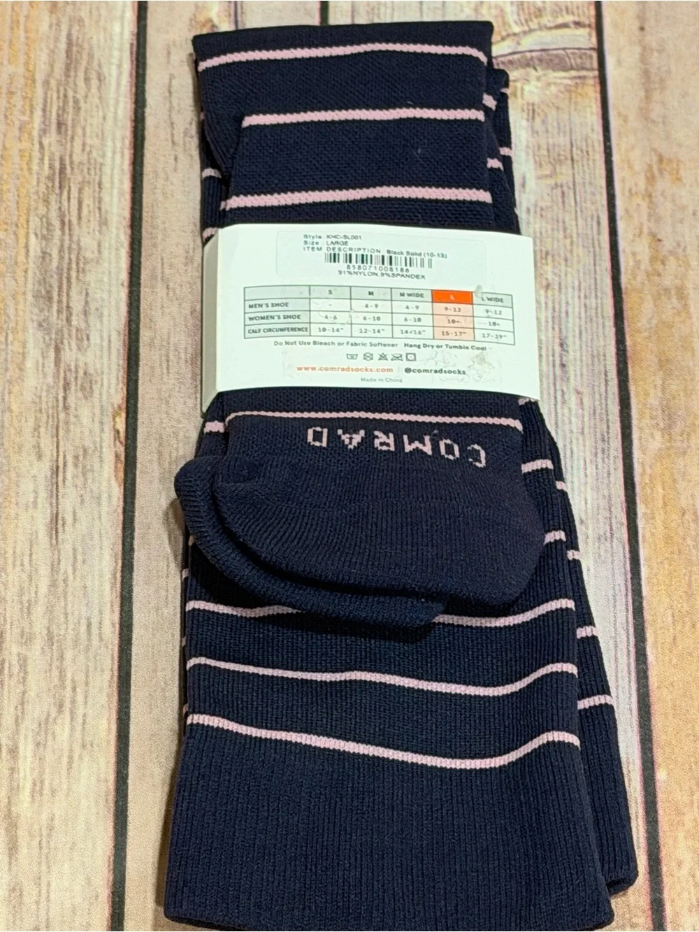✨NWT✨ COMRAD Compression Socks Navy & Pink Striped - Large
